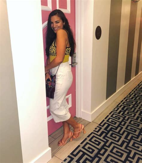 gabriela lopez feet|Gabriela Lopez (@gabrielajlopez) • Instagram photos and videos